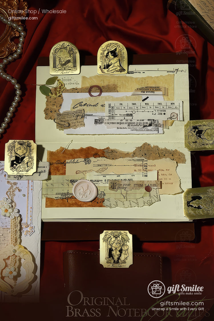 Antique Brass-Tone Zinc Alloy Engraved Noble Cat Motifs Metal Bookmark Clips | KS-BM-118