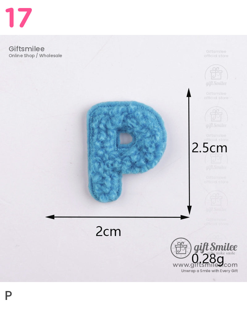 Small blue chenille letter P patch textured fabric design 25 cm tall soft material lightweight at 028 g